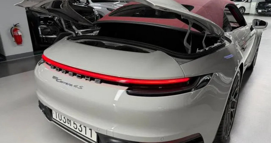 Porsche 911 
