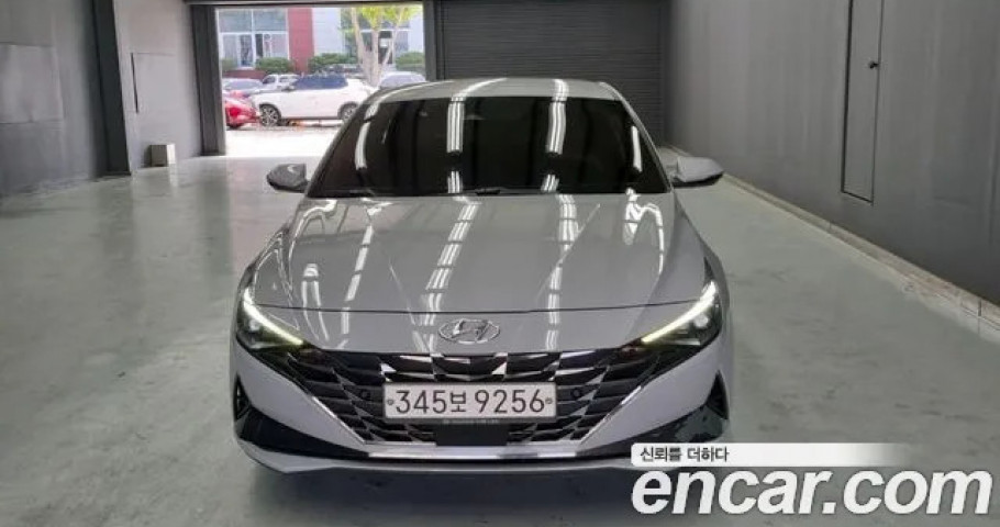 Hyundai Avante (Elantra) 