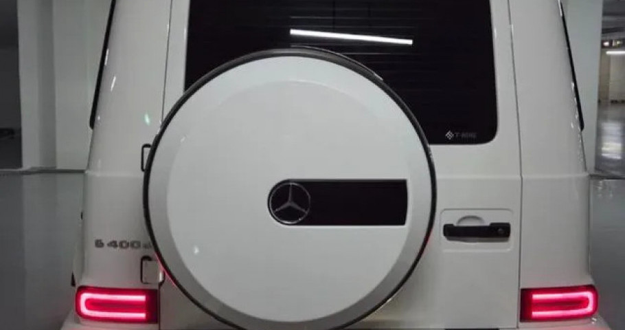 Mercedes-Benz G-Class 