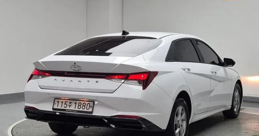 Hyundai Avante (Elantra) 