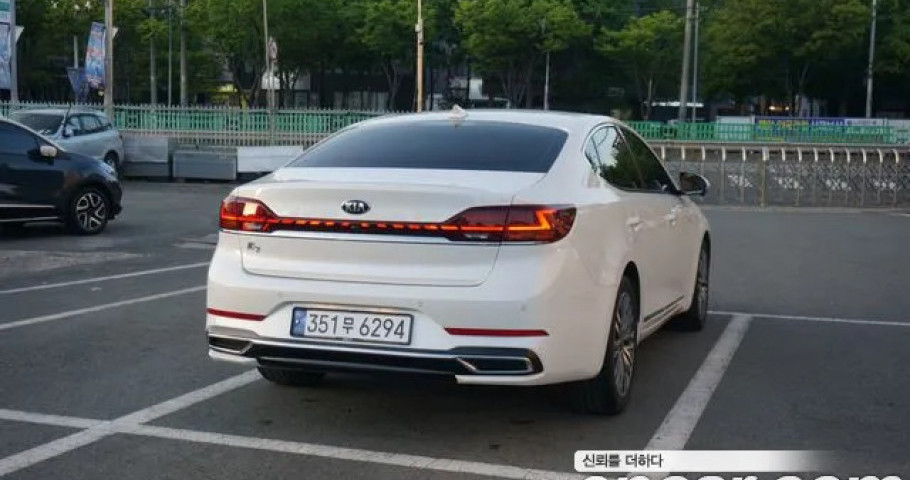 Kia K7 
