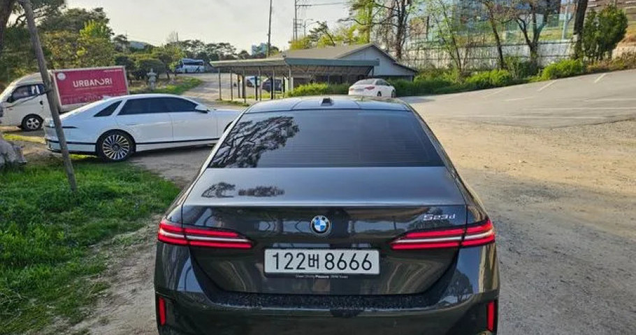 Bmw 5-Series 