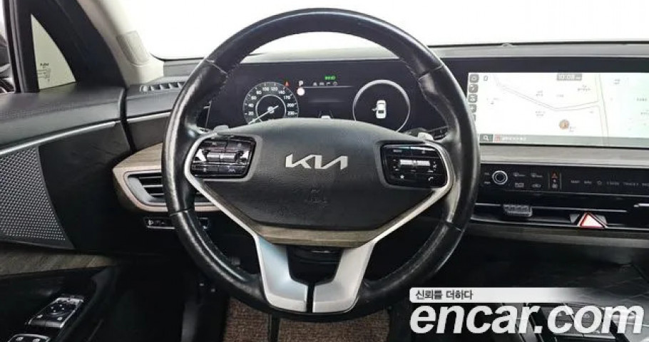 Kia K8 