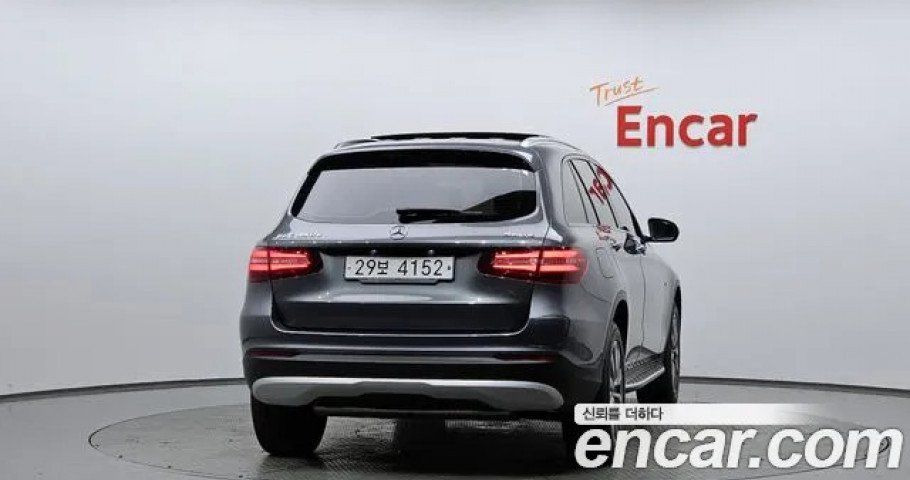 Mercedes-Benz Glc-Class 