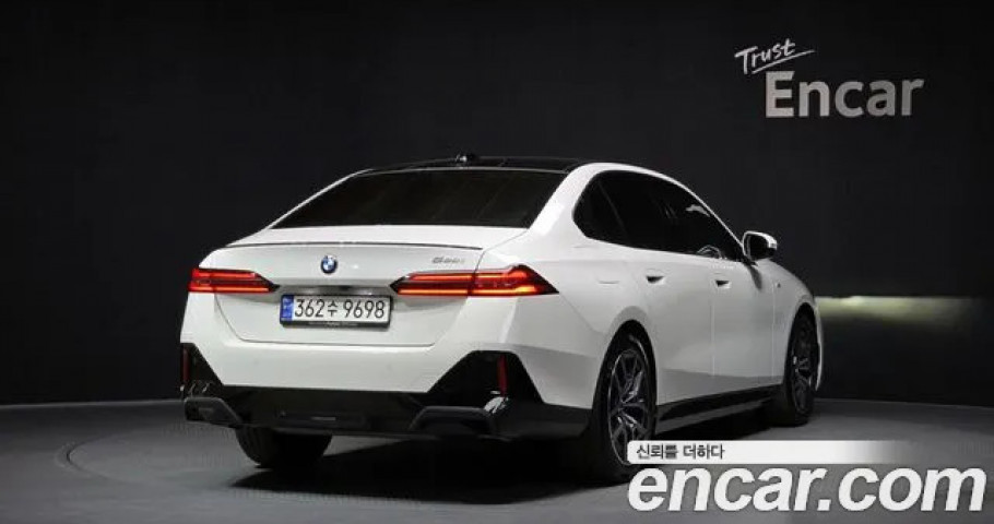 Bmw 5-Series 