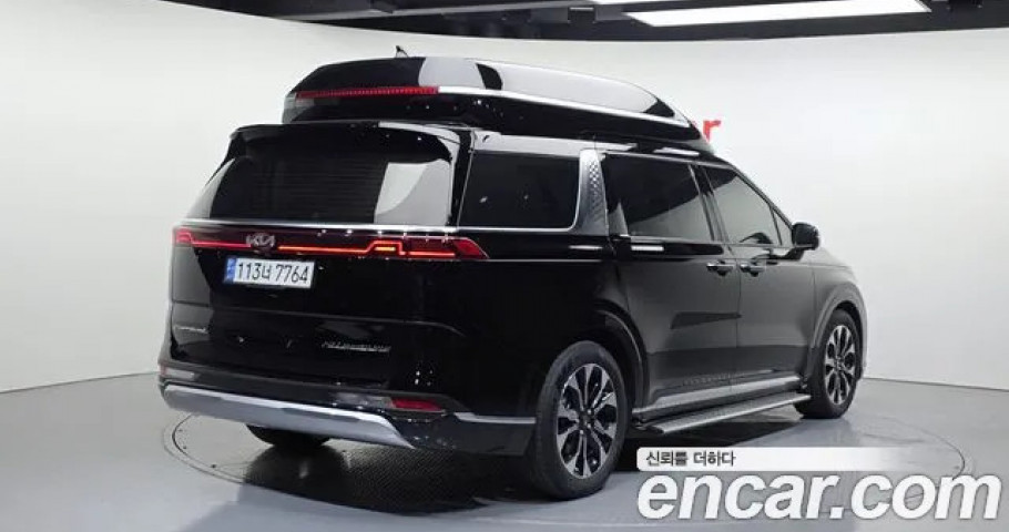 Kia Carnival 