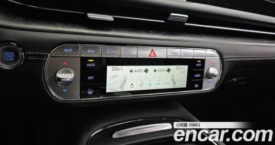 Genesis G90 
