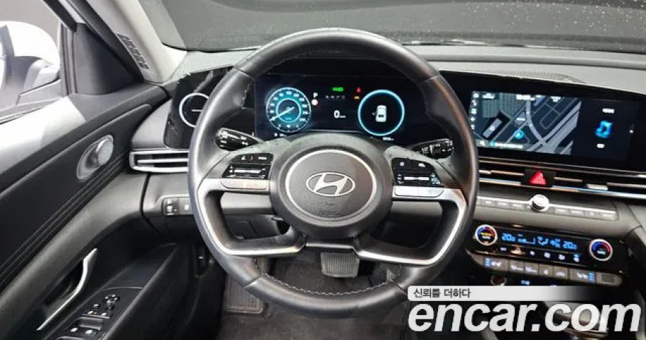 Hyundai Avante (Elantra) 