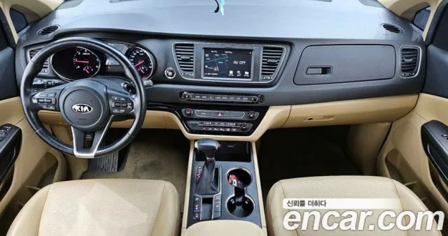 Kia Carnival 
