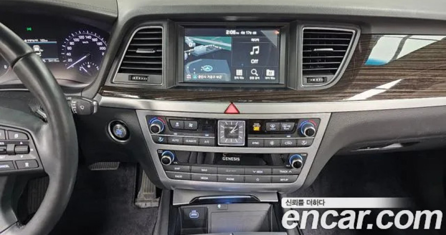 Genesis G80 