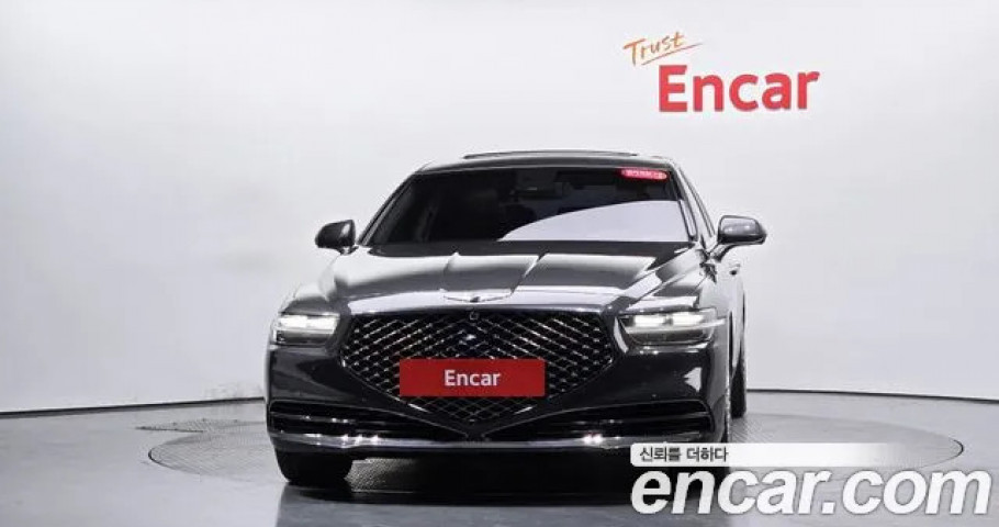 Genesis G90 