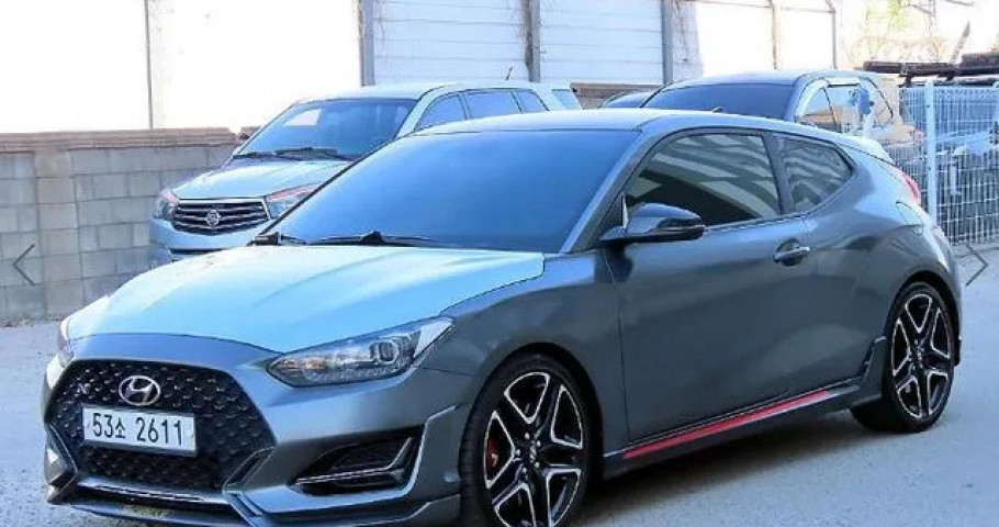 Hyundai Veloster 