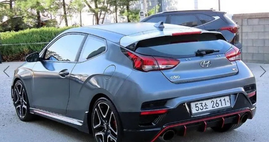 Hyundai Veloster 