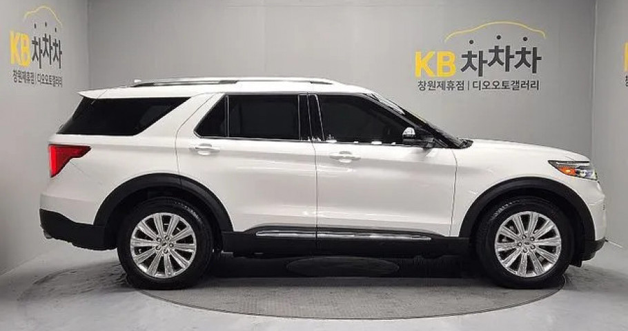 Ford Explorer 