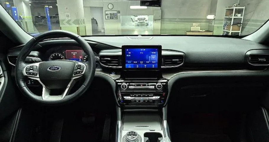 Ford Explorer 