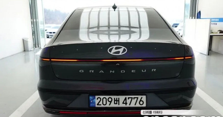 Hyundai Grandeur 
