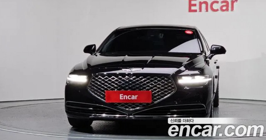Genesis G90 