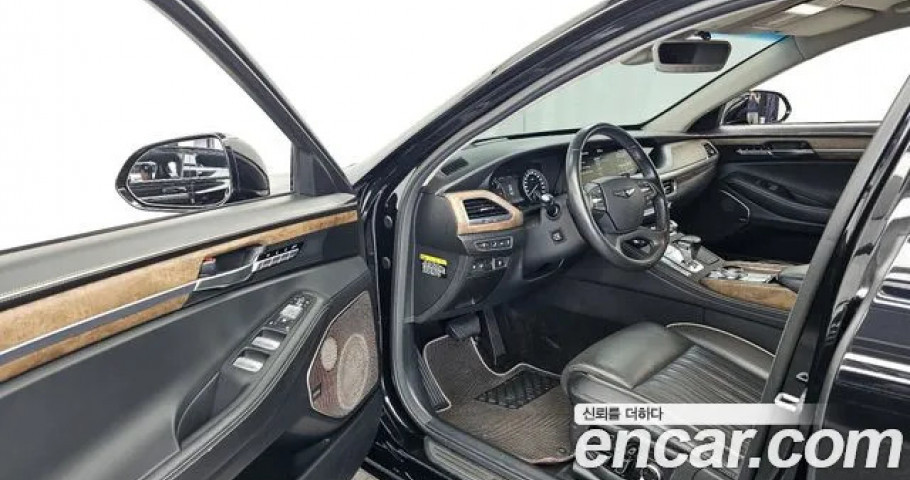 Genesis G90 