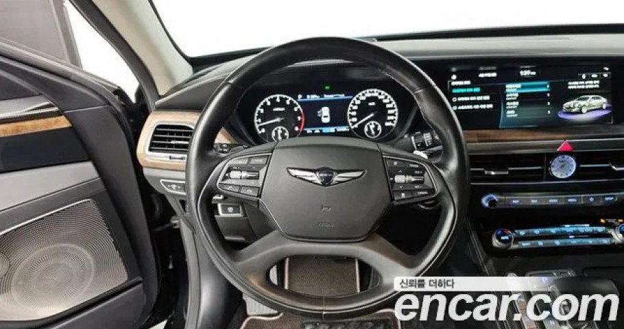 Genesis G90 