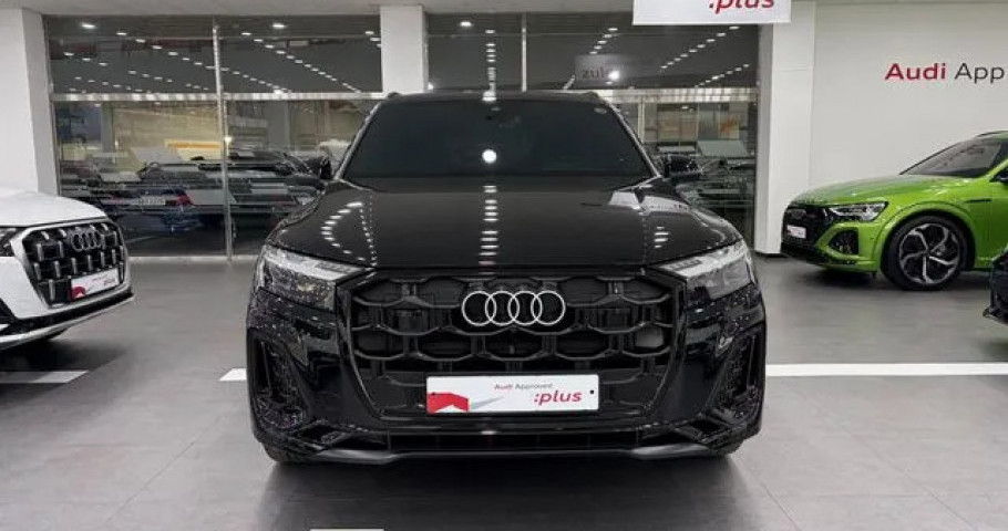 Audi Q7 