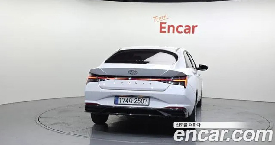 Hyundai Avante (Elantra) 