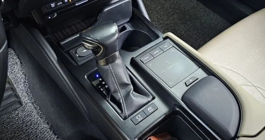Lexus Es 