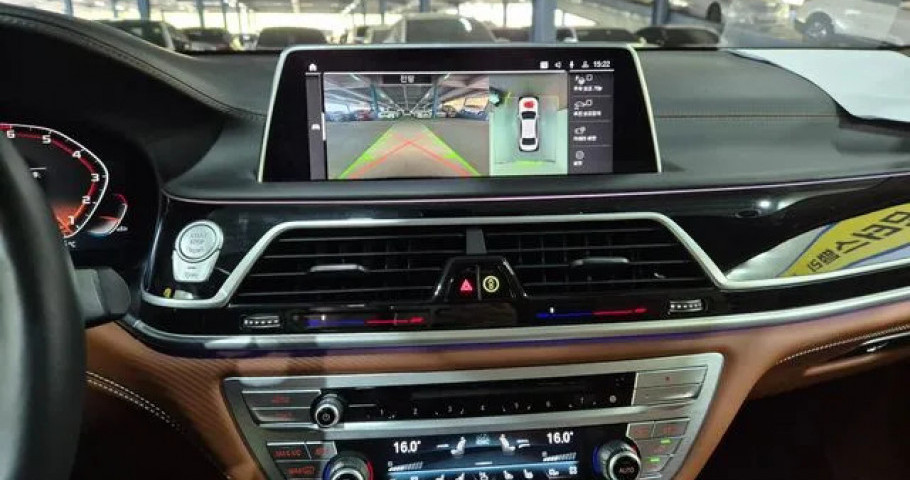 Bmw 7-Series 