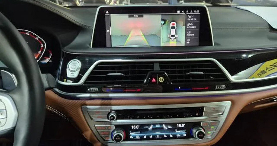 Bmw 7-Series 