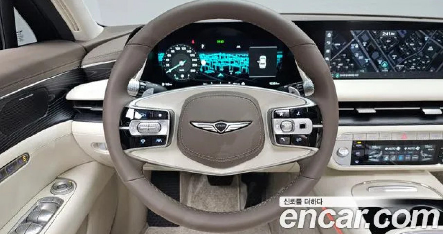Genesis G90 