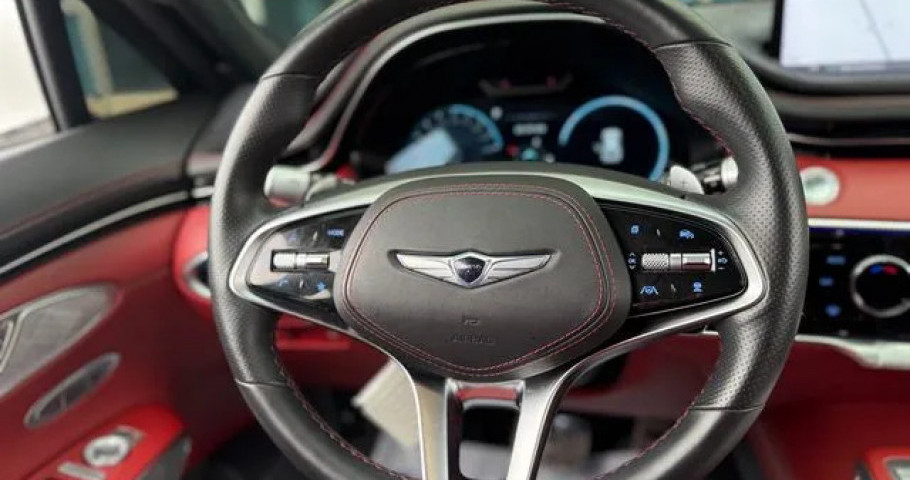 Genesis Gv70 