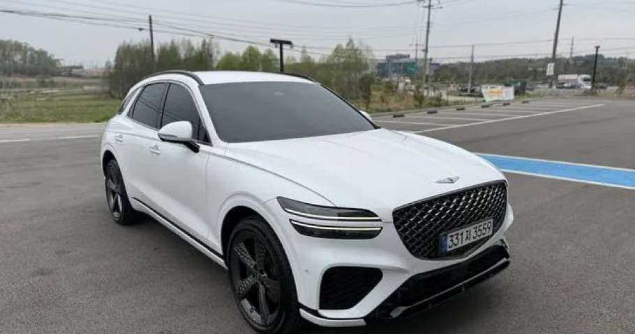 Genesis Gv70 