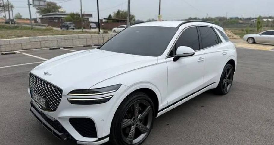 Genesis Gv70 