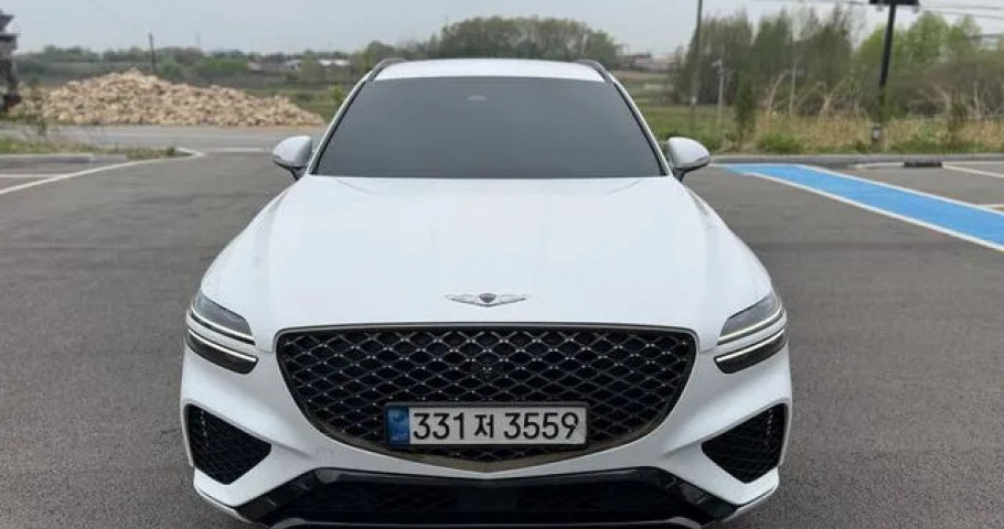 Genesis Gv70 