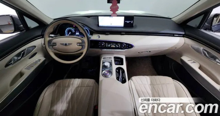 Genesis Gv70 