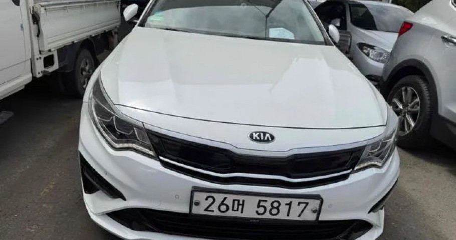 Kia K5 
