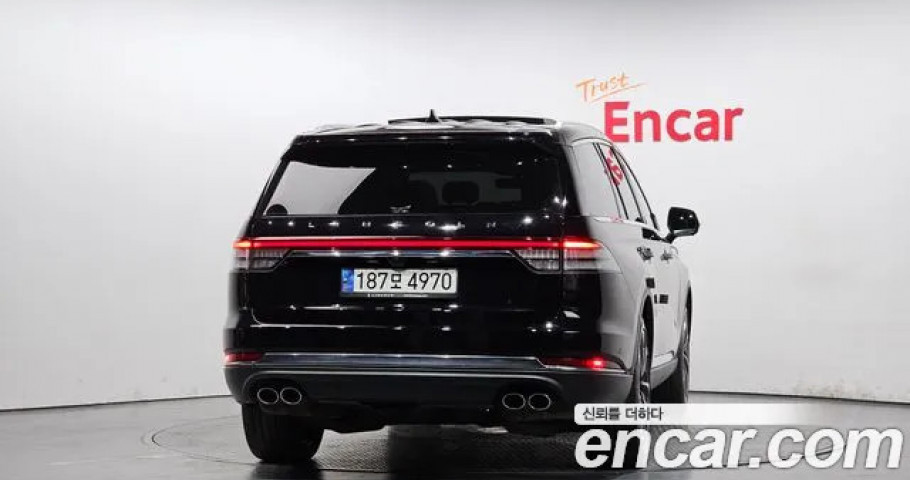 Lincoln Aviator 