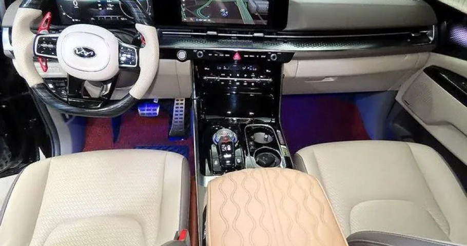 Kia Carnival 