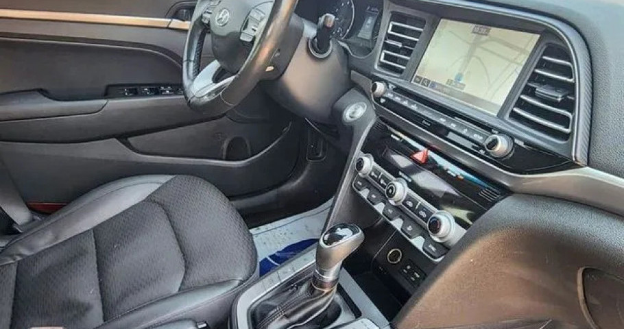 Hyundai Avante (Elantra) 