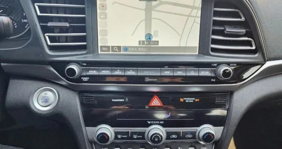 Hyundai Avante (Elantra) 