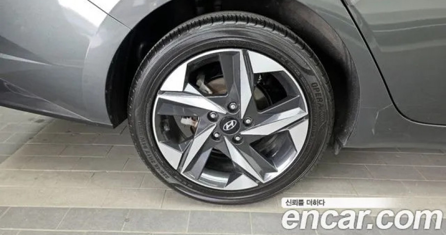 Hyundai Avante (Elantra) 