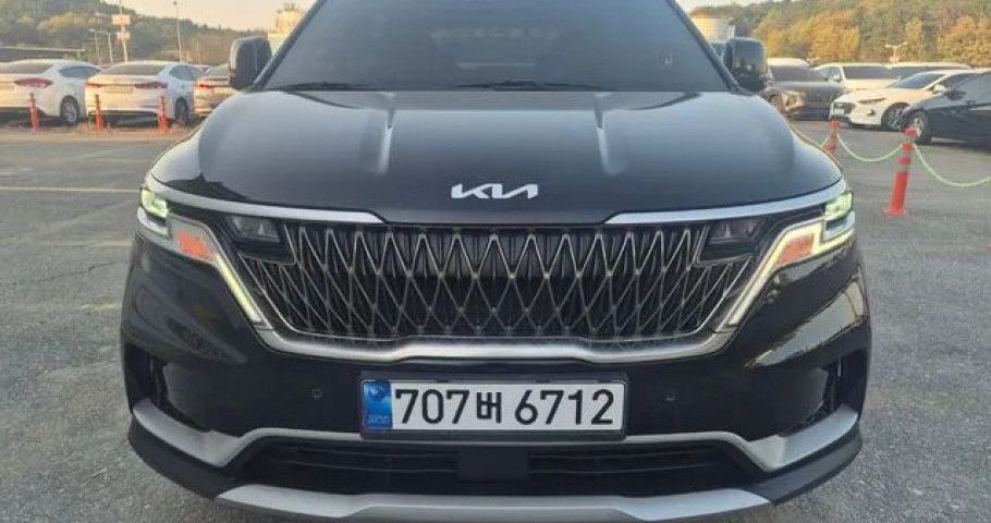 Kia Carnival 