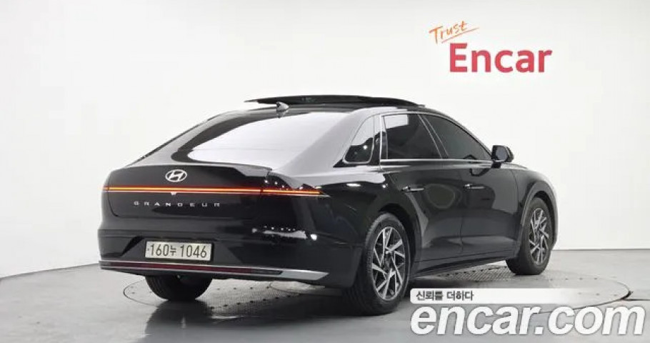 Hyundai Grandeur 