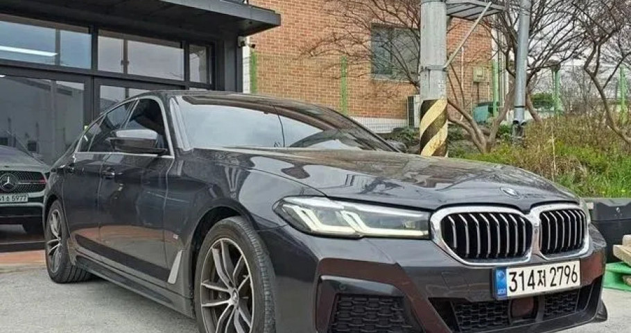 Bmw 5-Series 