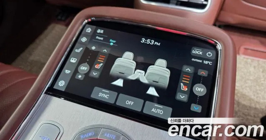 Genesis G90 