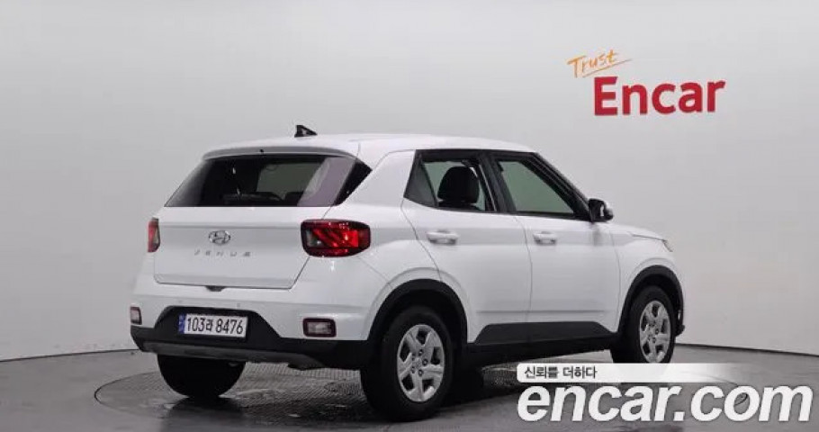 Hyundai Venue 