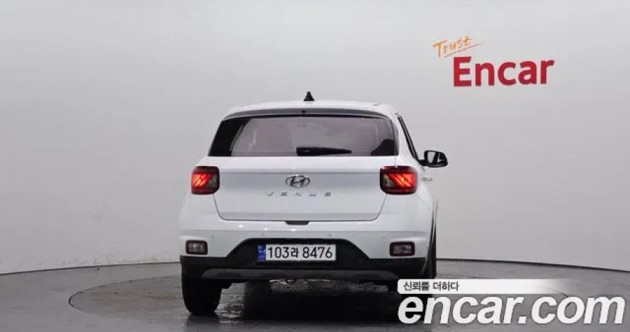 Hyundai Venue 