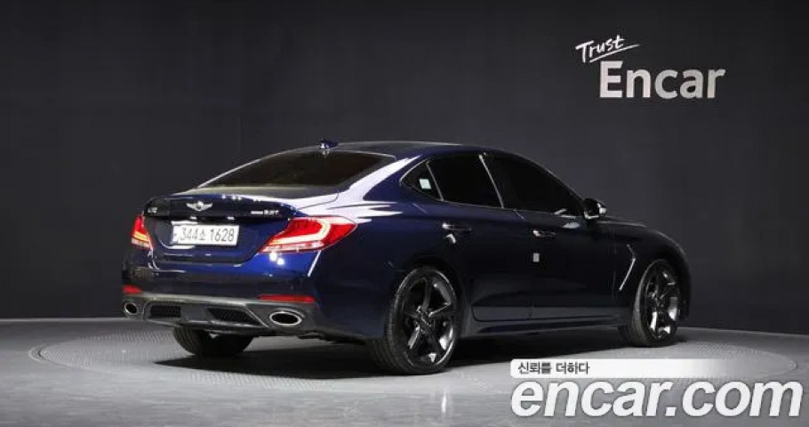 Genesis G70 