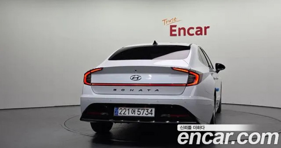 Hyundai Sonata 