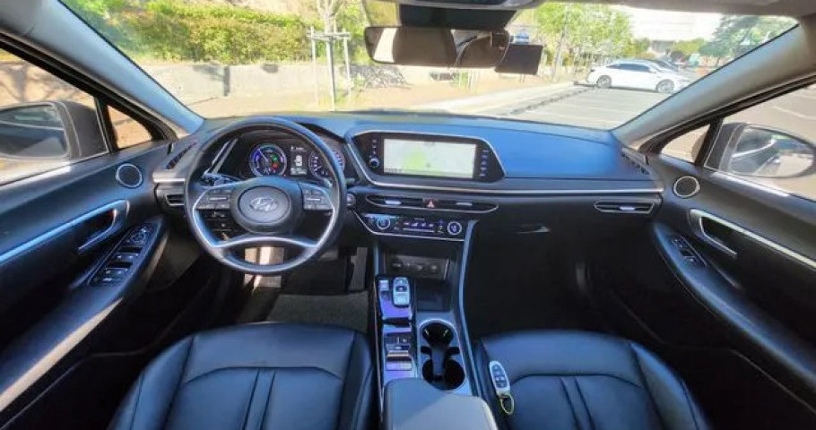 Hyundai Sonata 