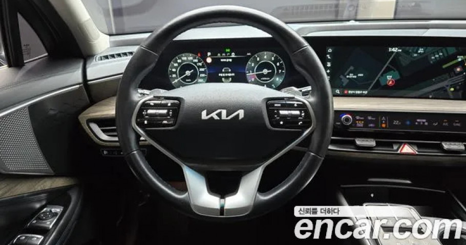 Kia K8 
